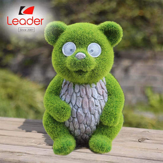 Estátua de urso solar por atacado de fábrica com olhos de LED, estatueta de urso de grama flocada com luzes solares